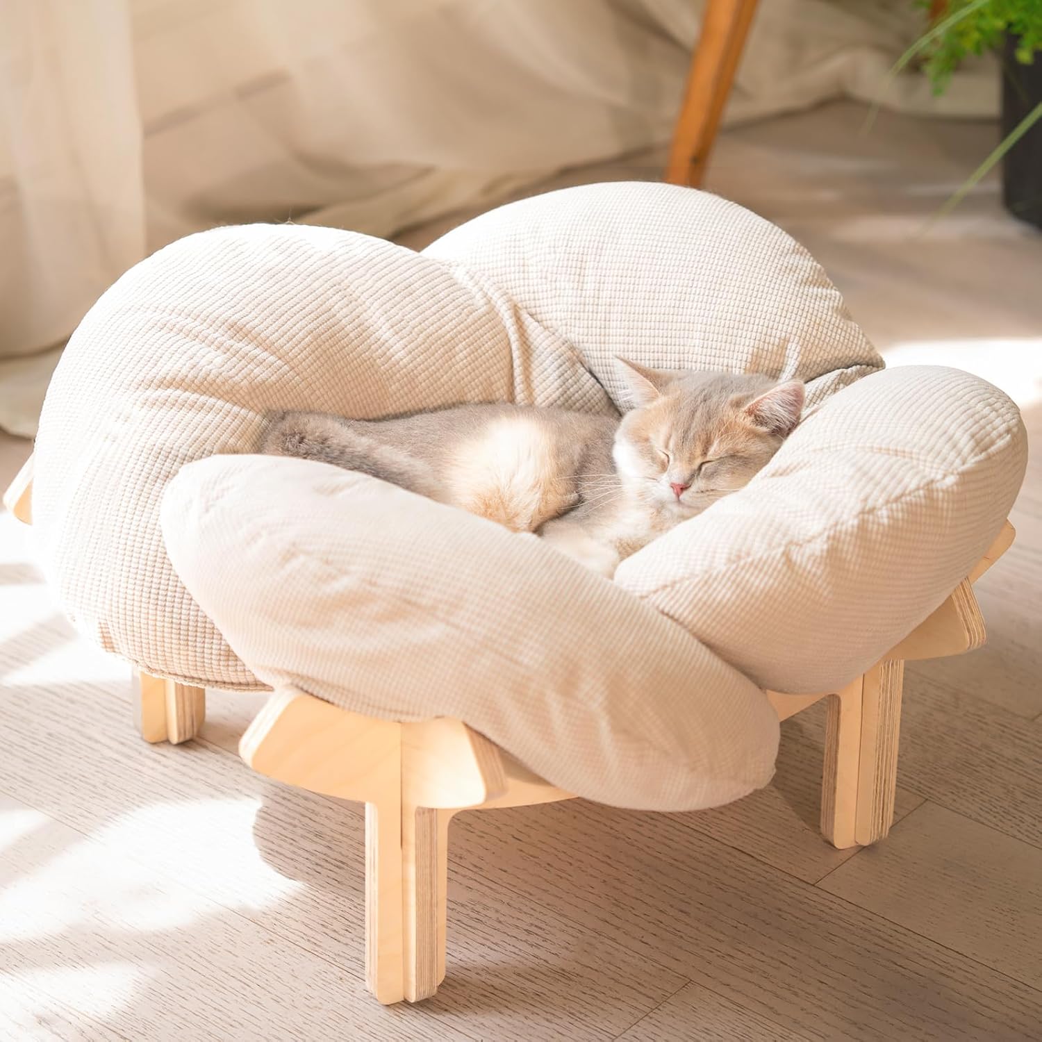 CheerPals Panier Chat en Forme de Pétale, Lit pour Chat Design avec Structure en Bouleau Robuste (2,6 KG), Coussin pour Douillet pour Intérieur et Décoration Maison, 55x55x32 cm